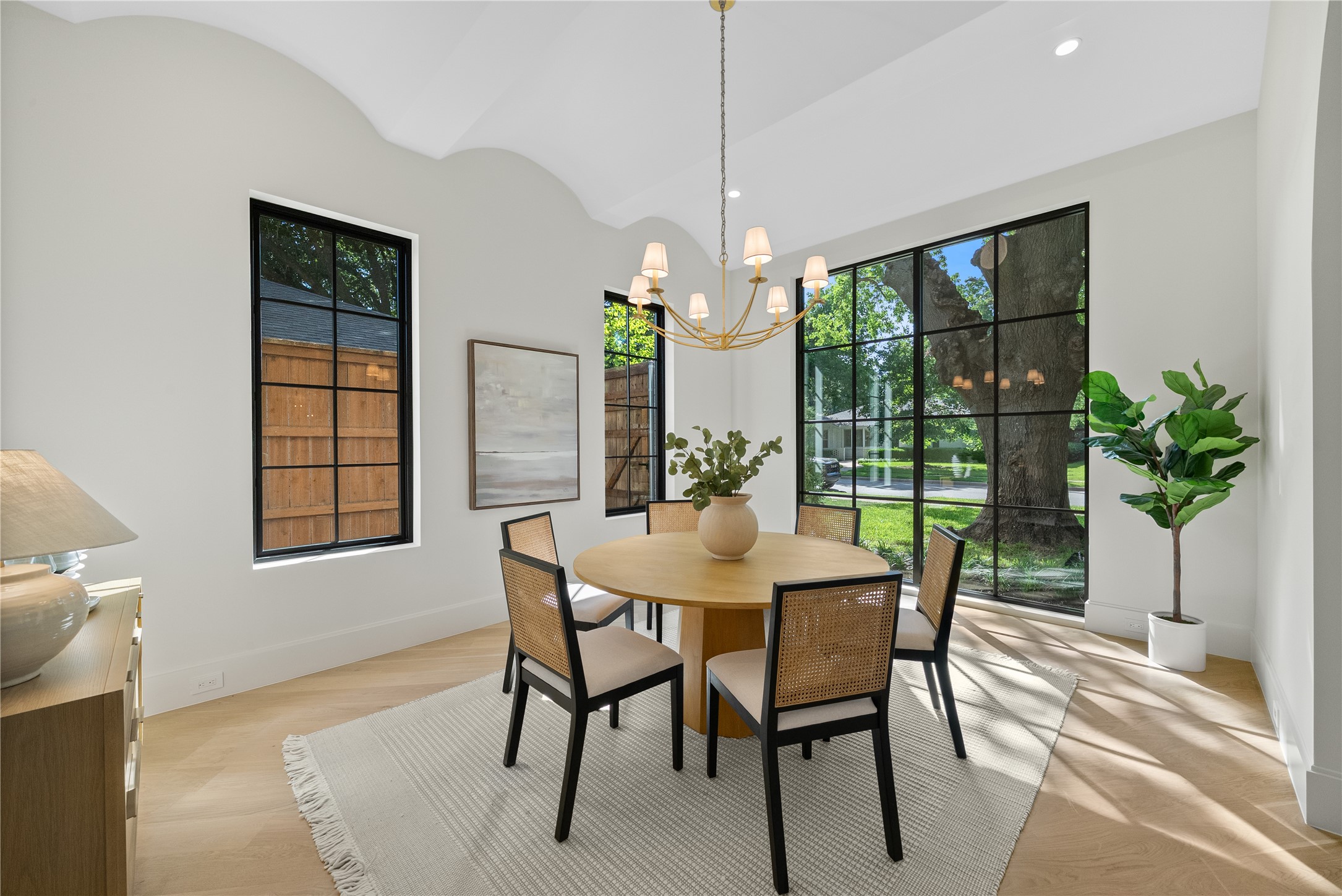 6924 Redstart Lane