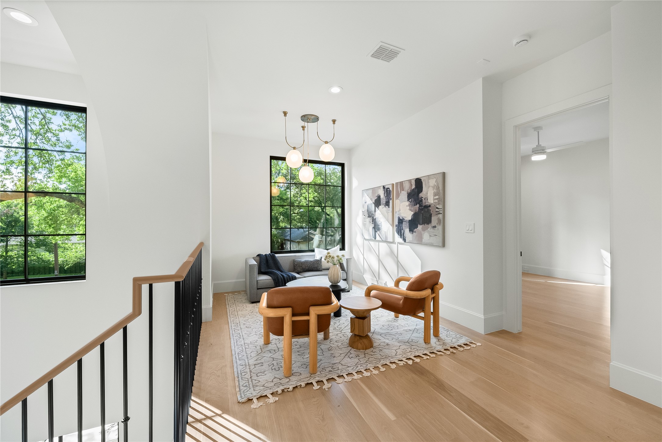 6924 Redstart Lane