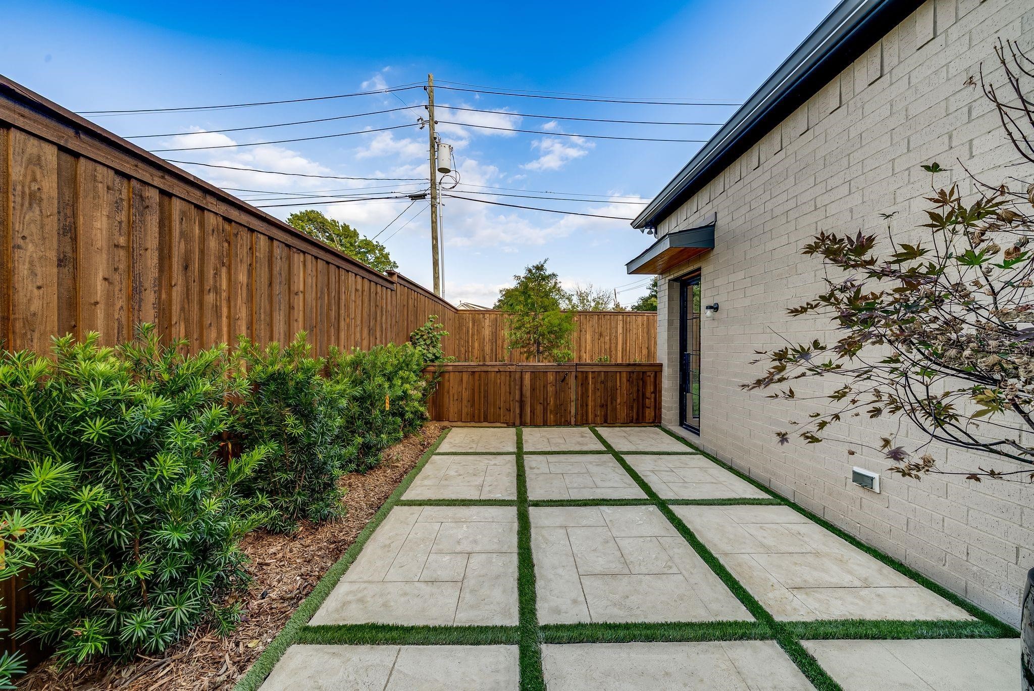 10050 Gooding Drive