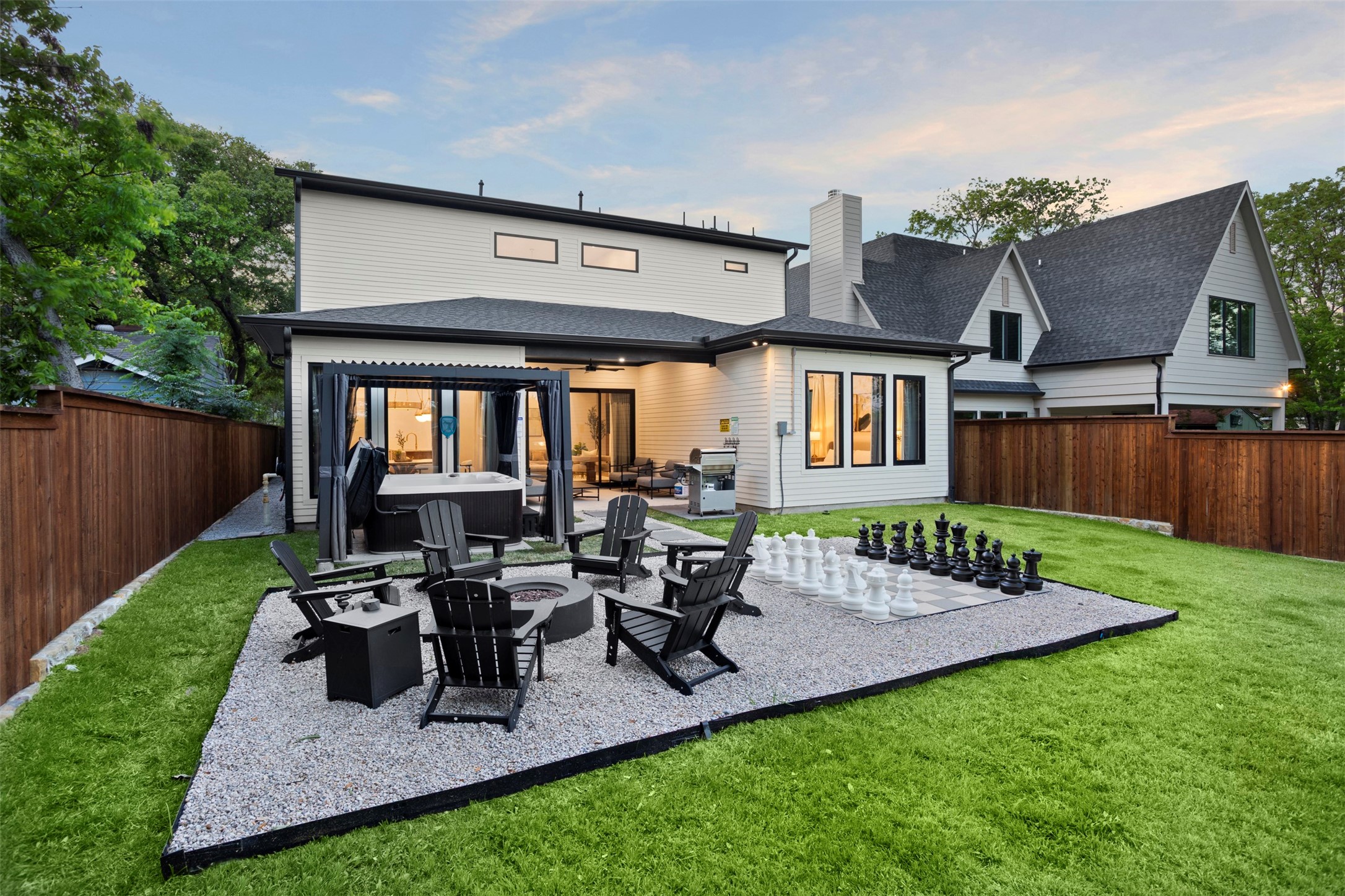 8922 San Benito Way
