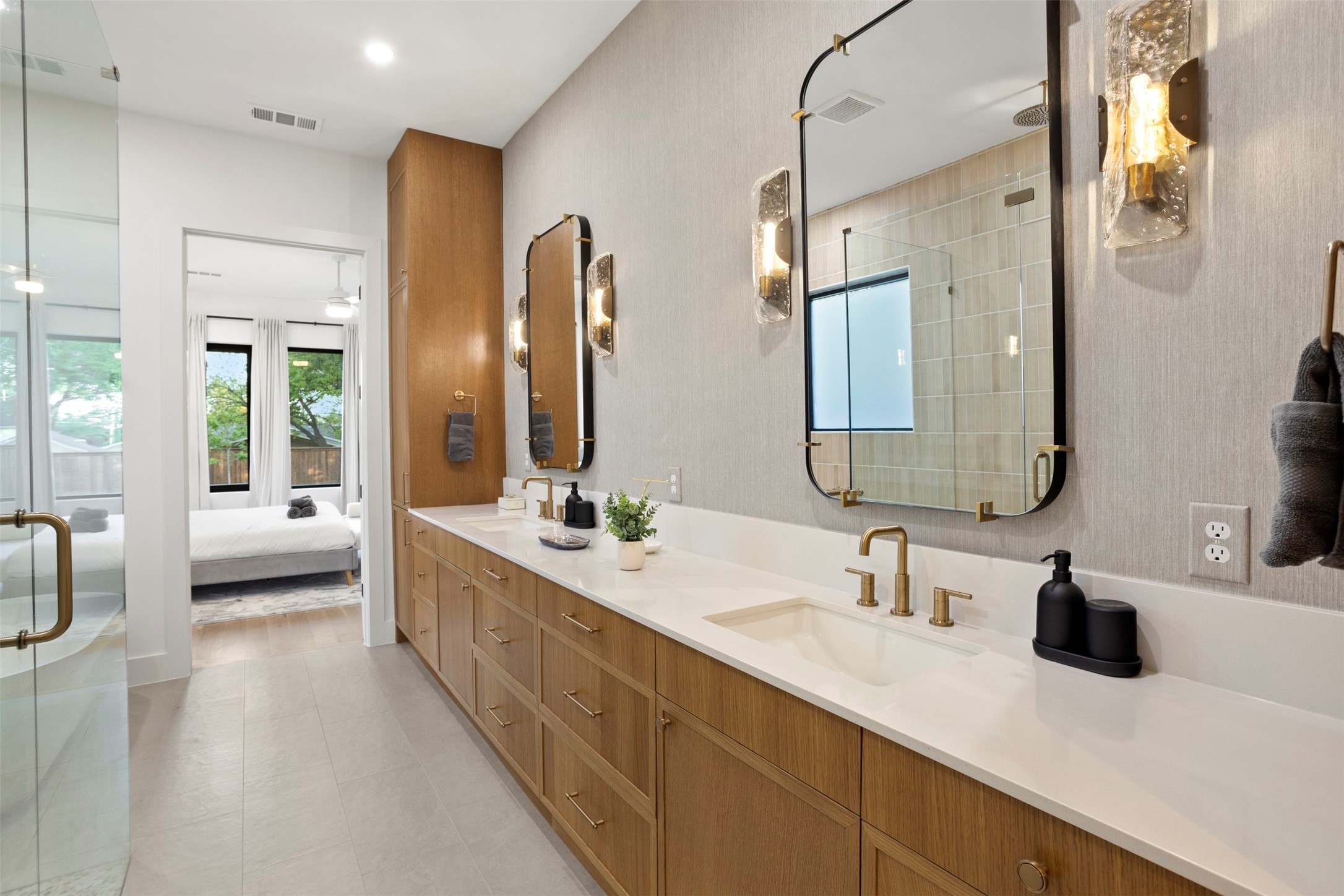 8922 San Benito Way