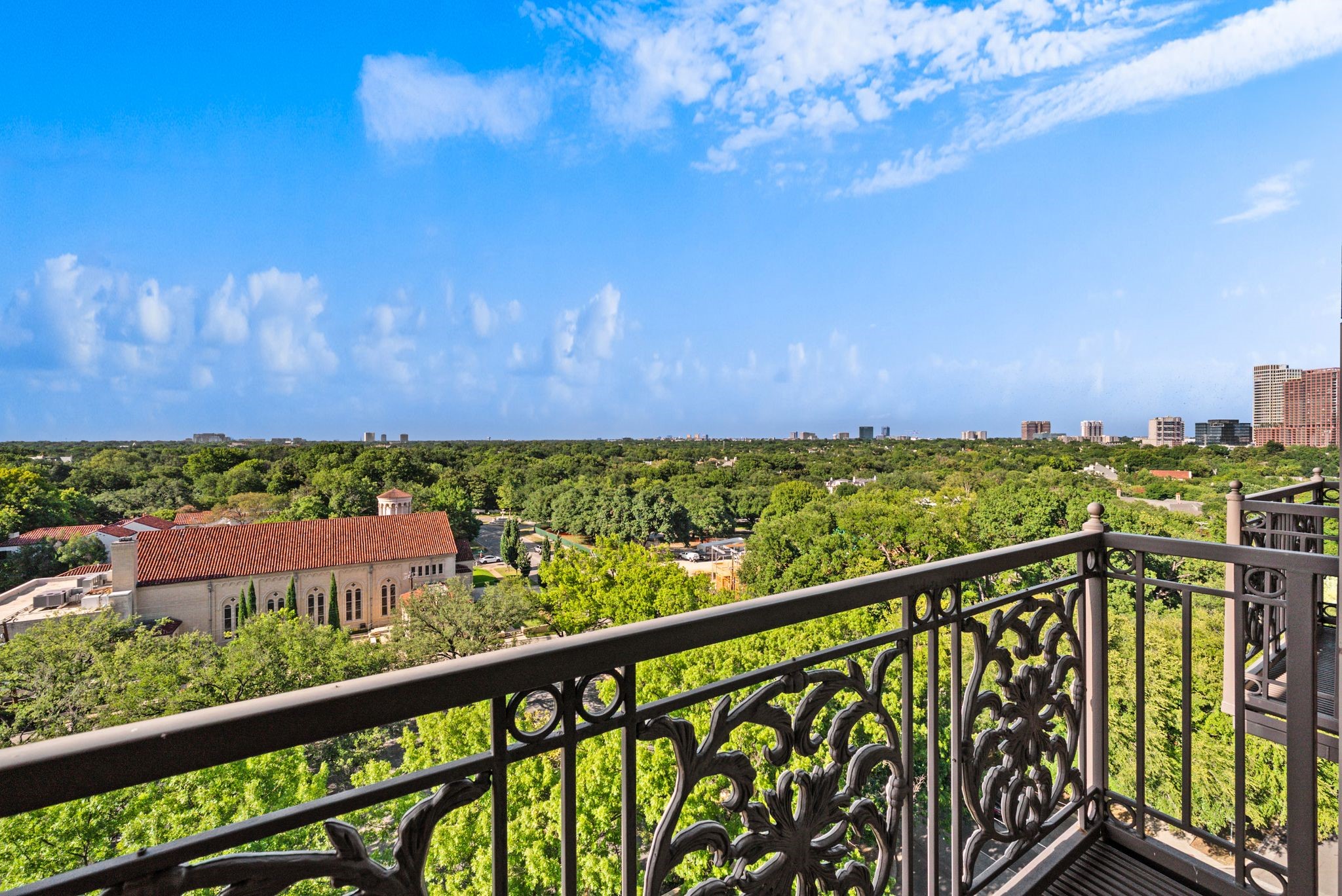 4240 Prescott Avenue 8B