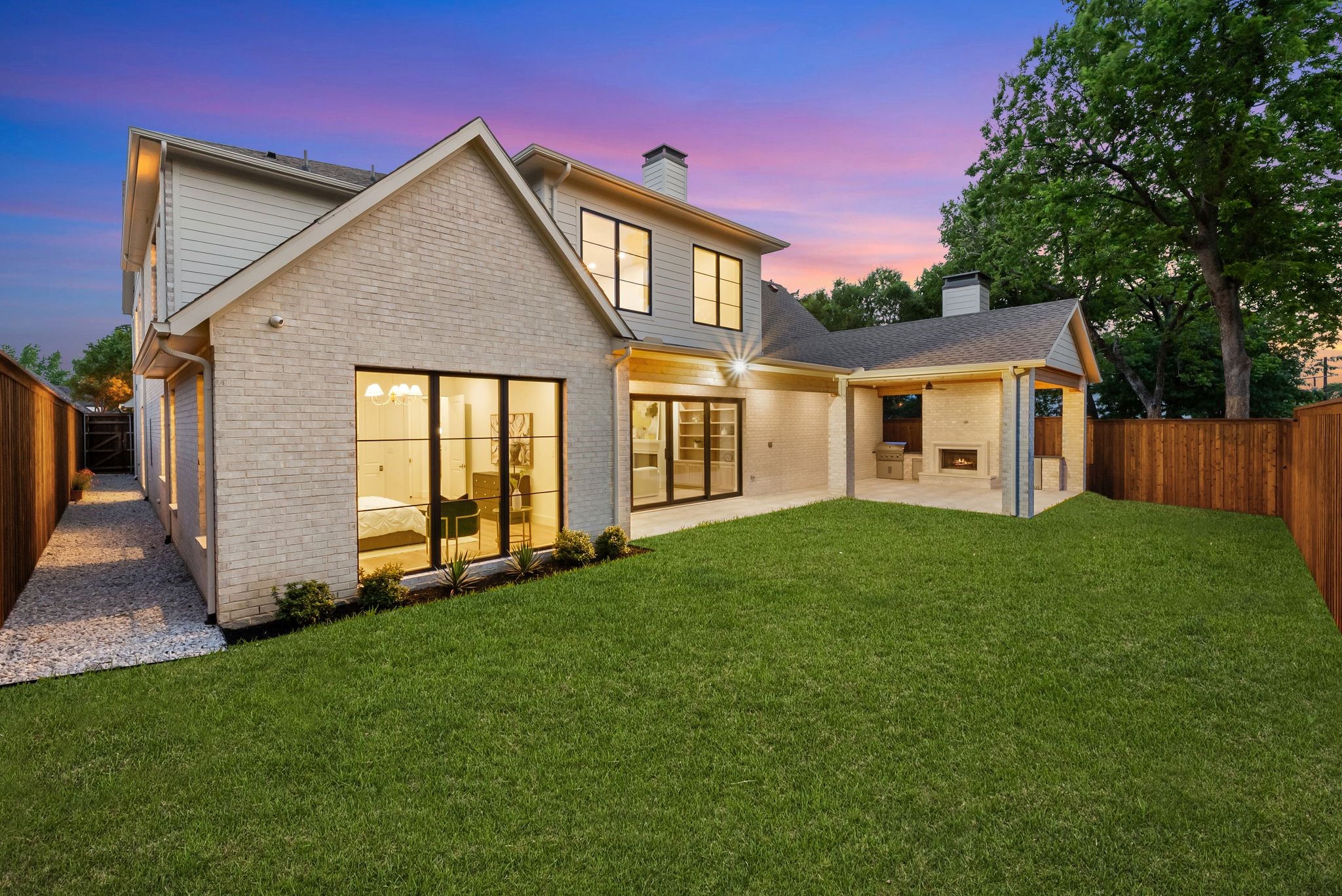 6739 Walnut Hill Lane