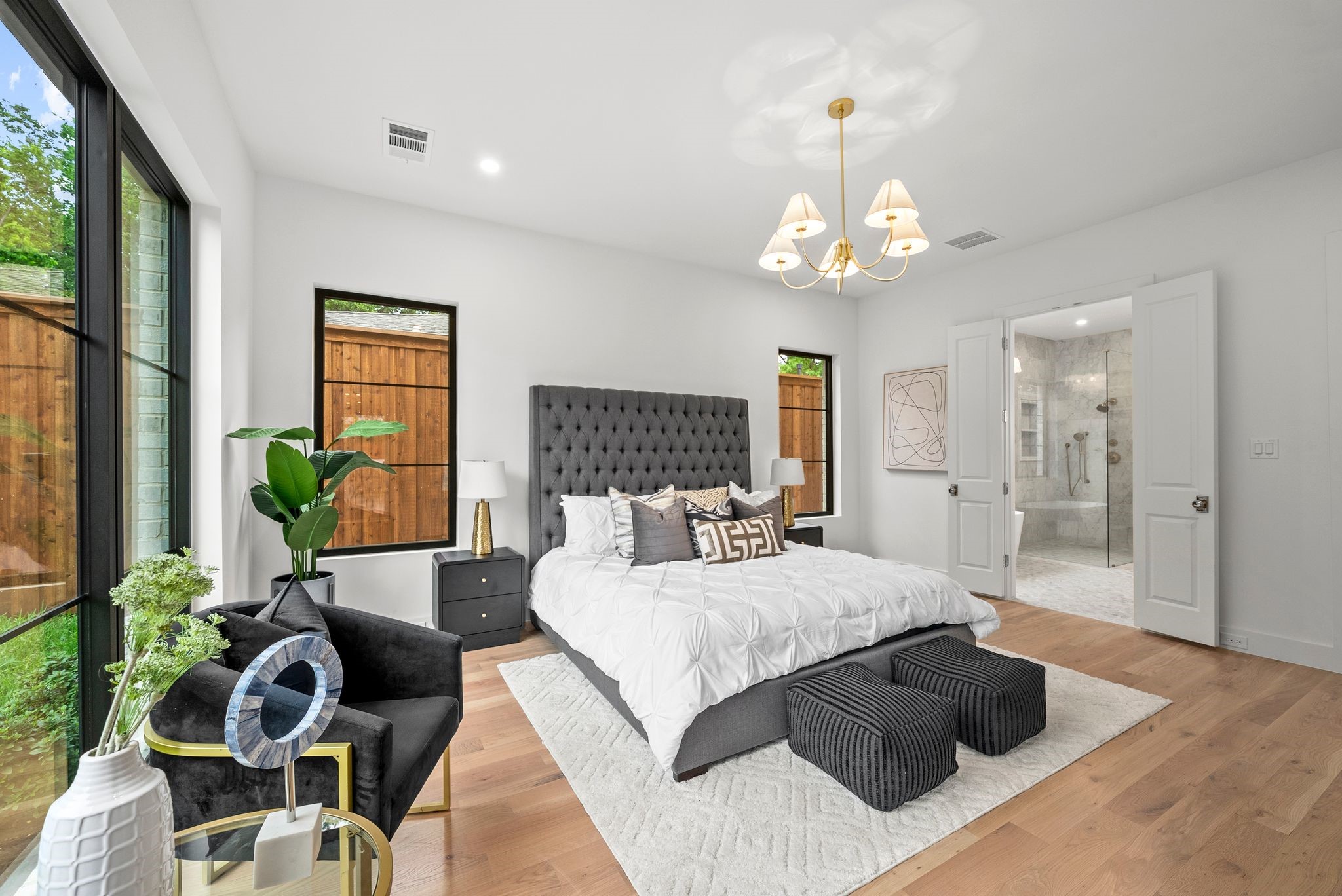 6739 Walnut Hill Lane