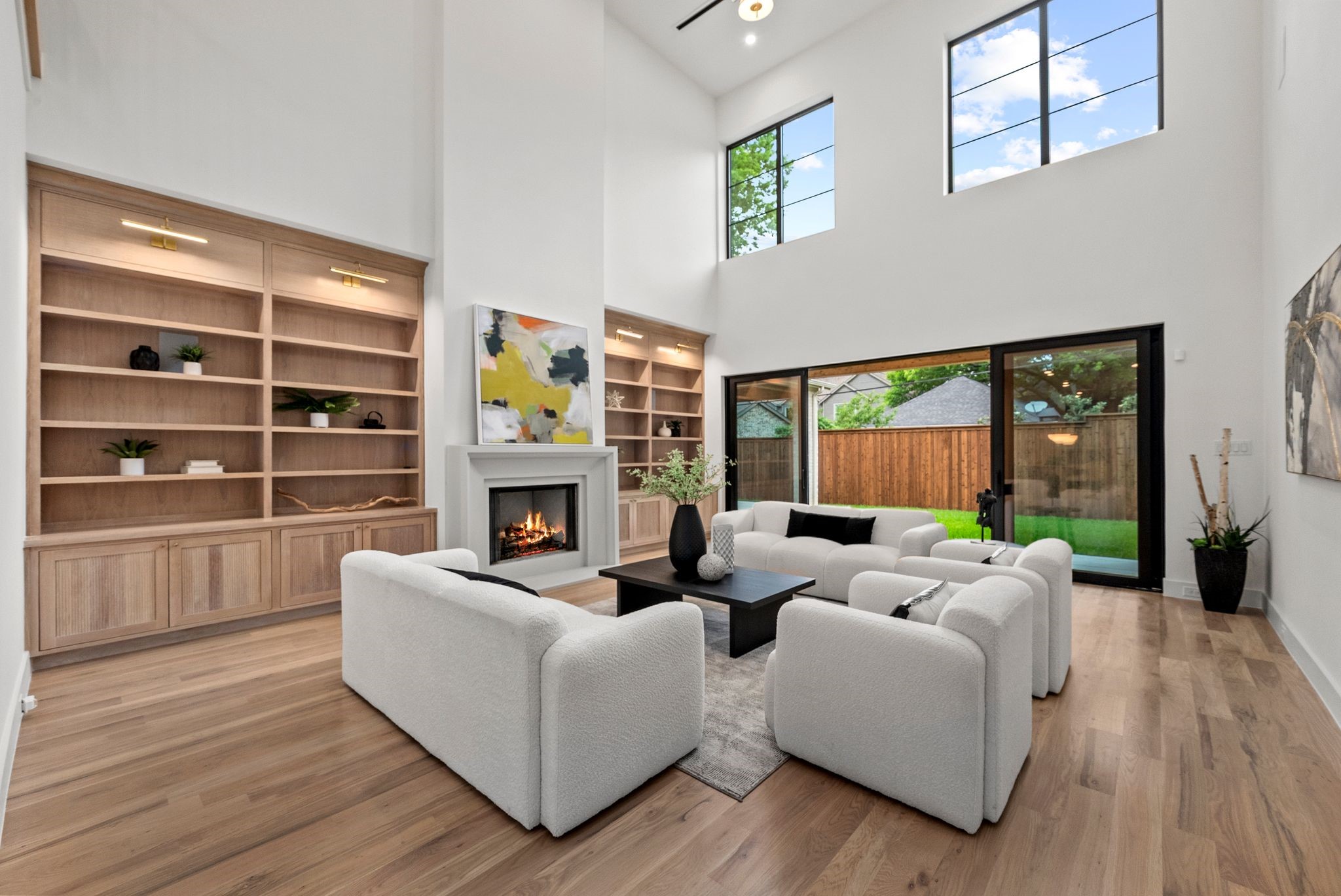 6739 Walnut Hill Lane