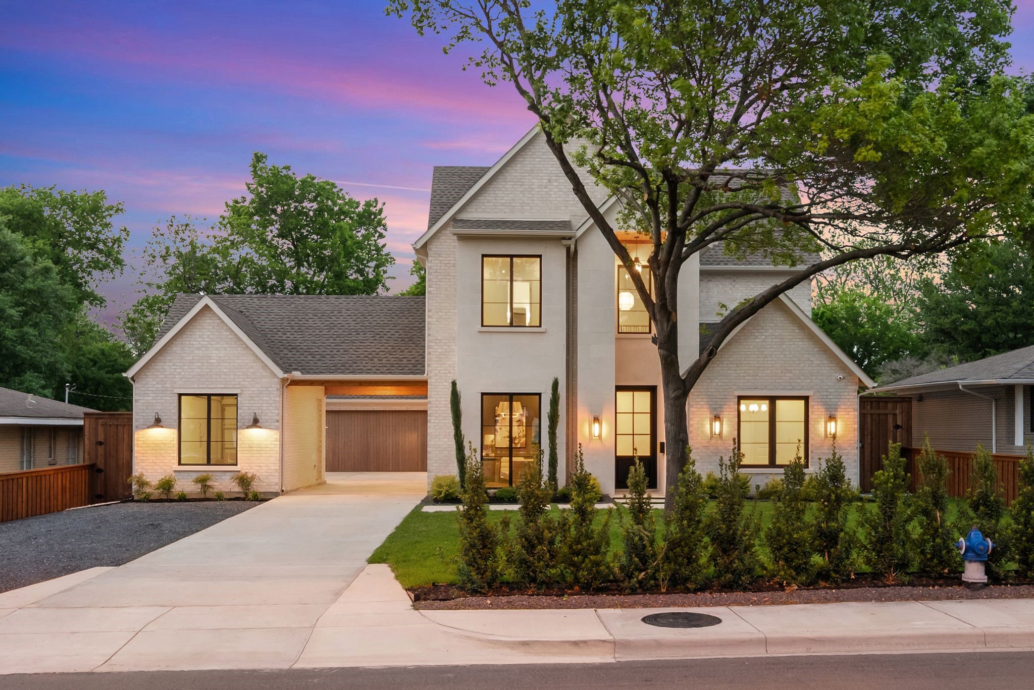 6739 Walnut Hill Lane