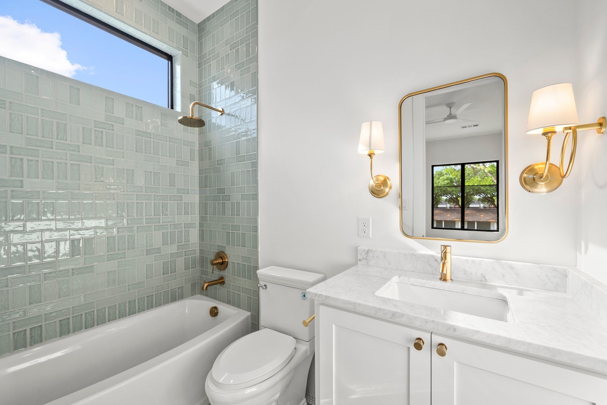 6739 Walnut Hill Lane