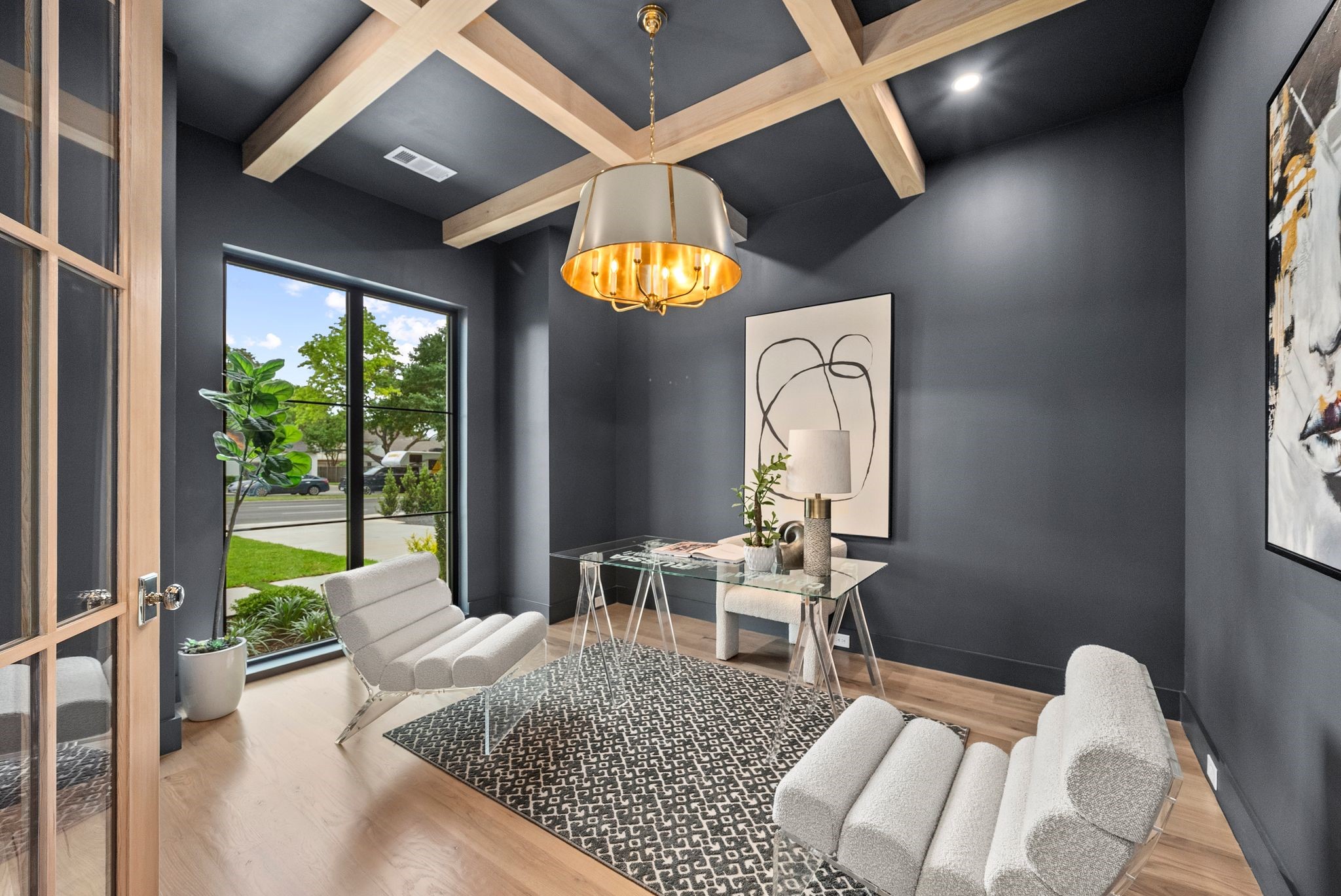 6739 Walnut Hill Lane