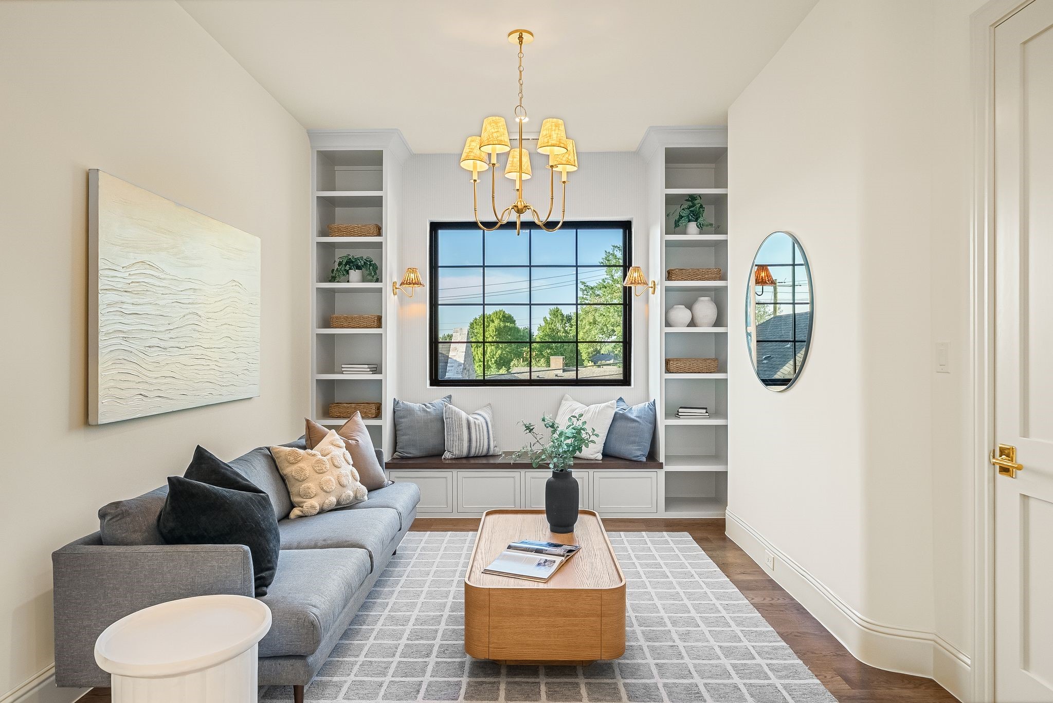 6847 Lakeshore Drive