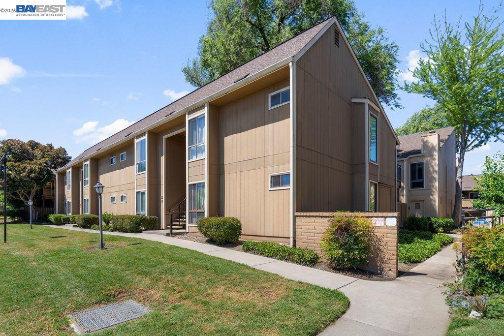 8975 Alcosta Blvd # 132