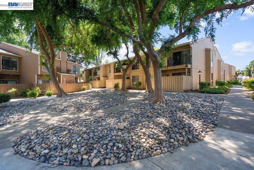 8975 Alcosta Blvd # 132