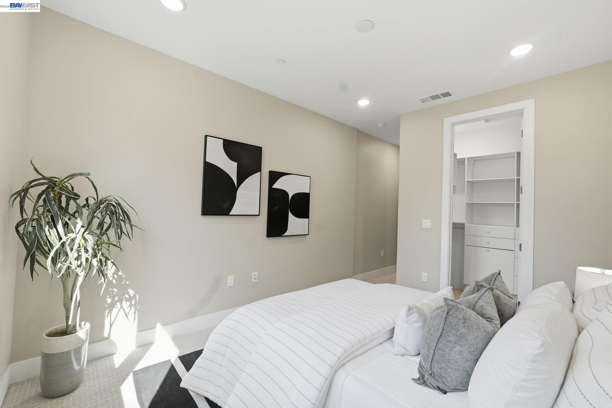 80 Woodbury Highlands Pl # 10