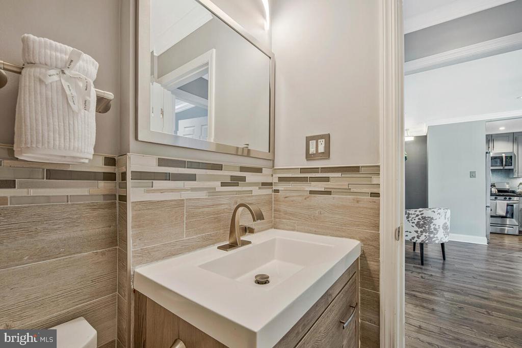 3000 7TH STREET NE 318