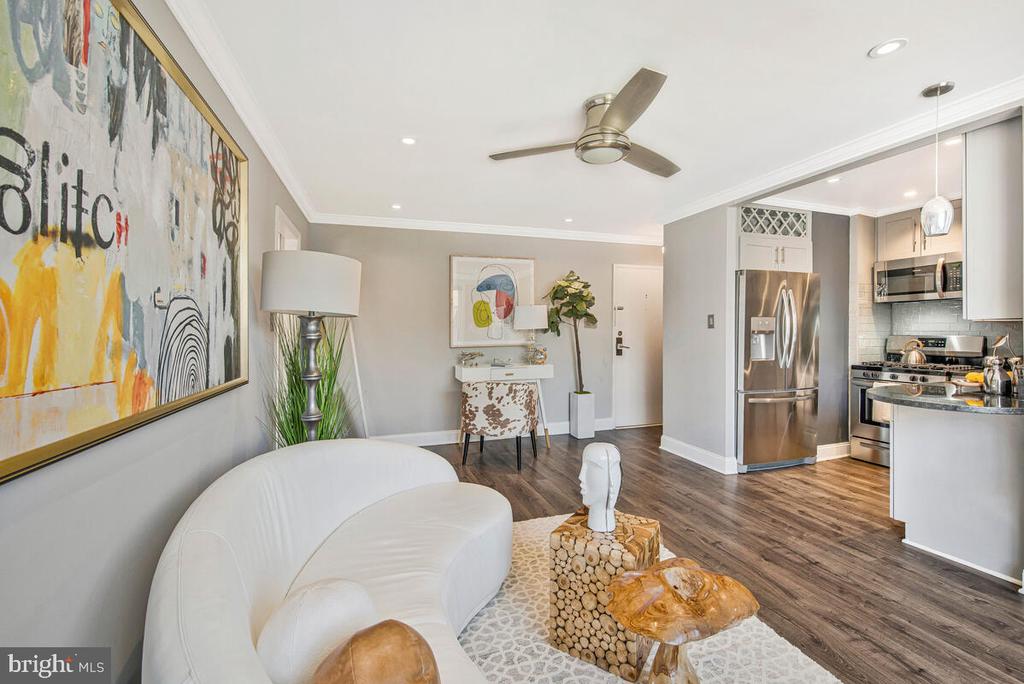 3000 7TH STREET NE 318