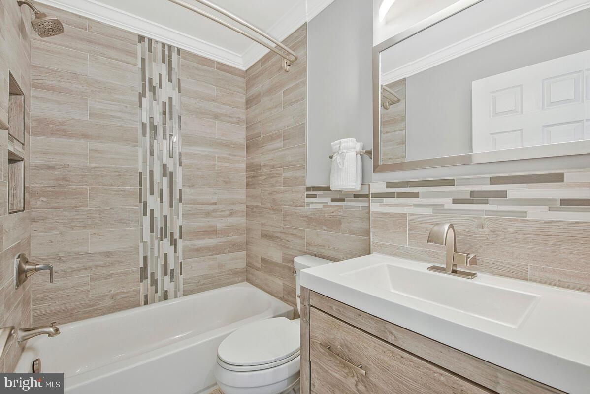 3000 7TH STREET NE 318