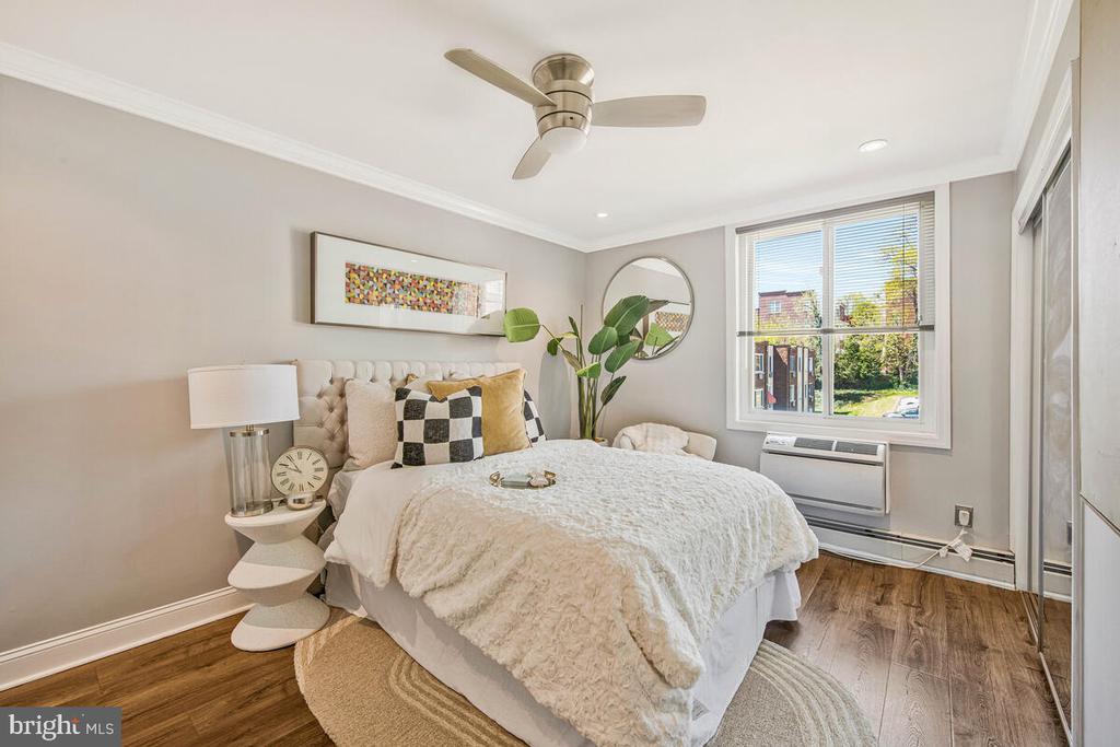 3000 7TH STREET NE 318