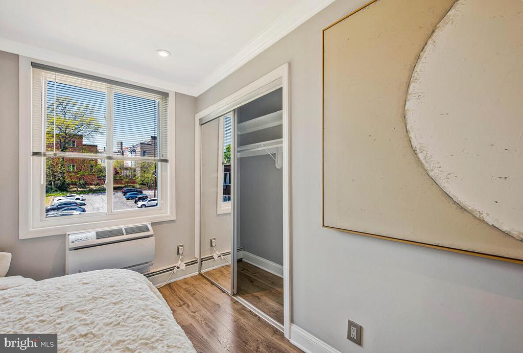 3000 7TH STREET NE 318
