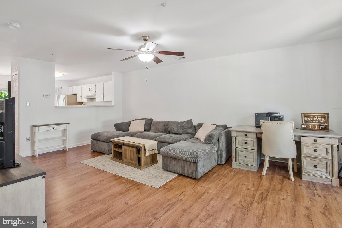 1622 FALLOWFIELD COURT