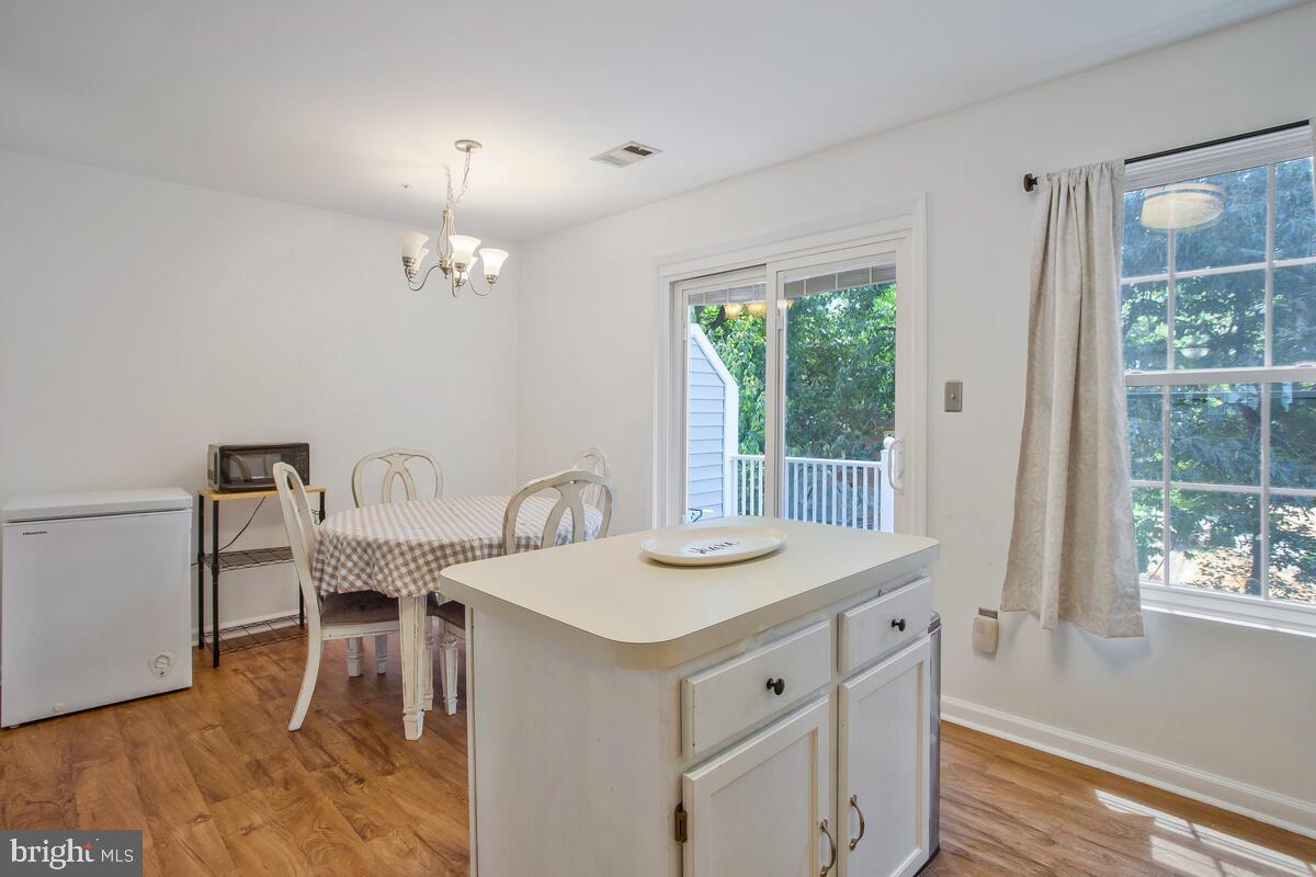 1622 FALLOWFIELD COURT