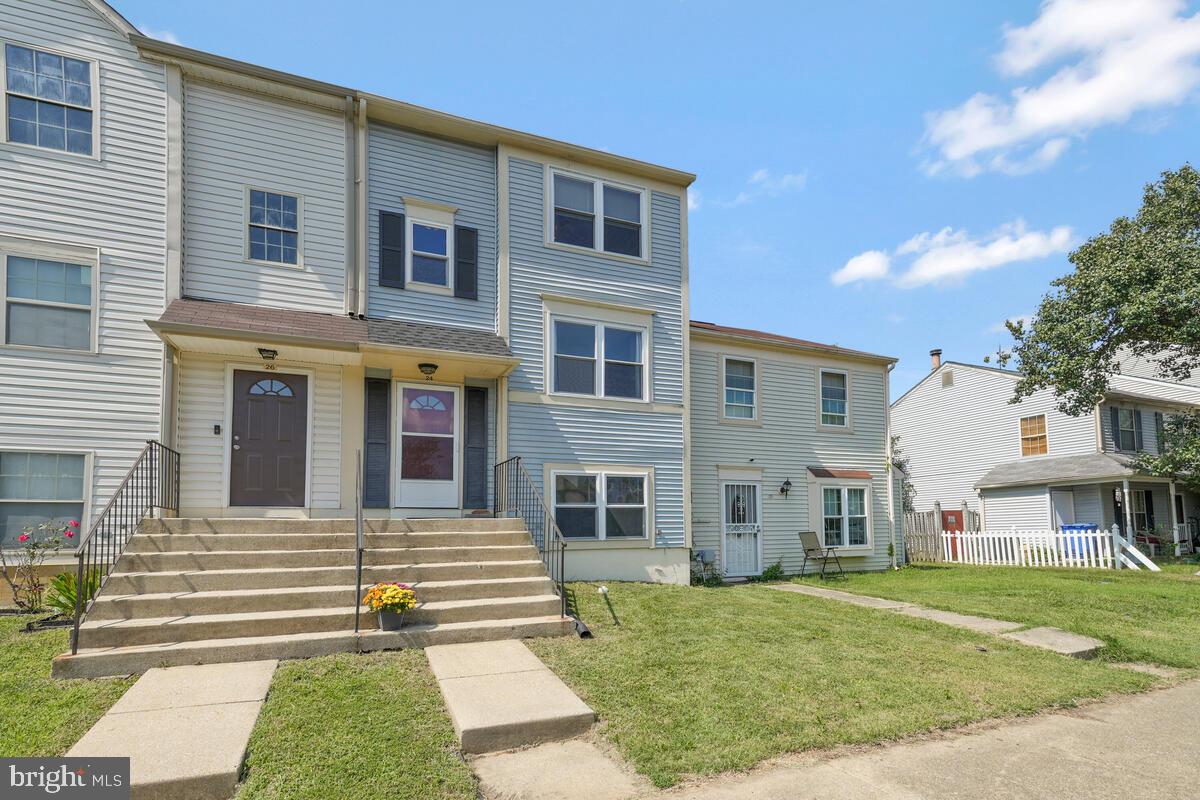 24 OAKSIDE LANE