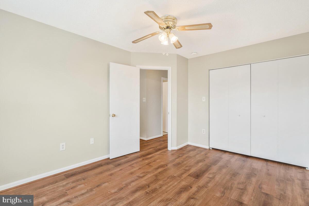 24 OAKSIDE LANE