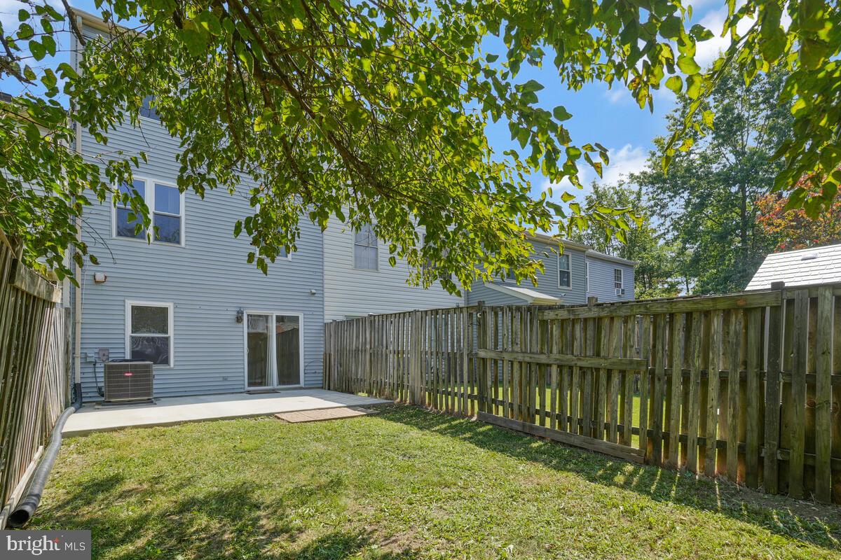 24 OAKSIDE LANE