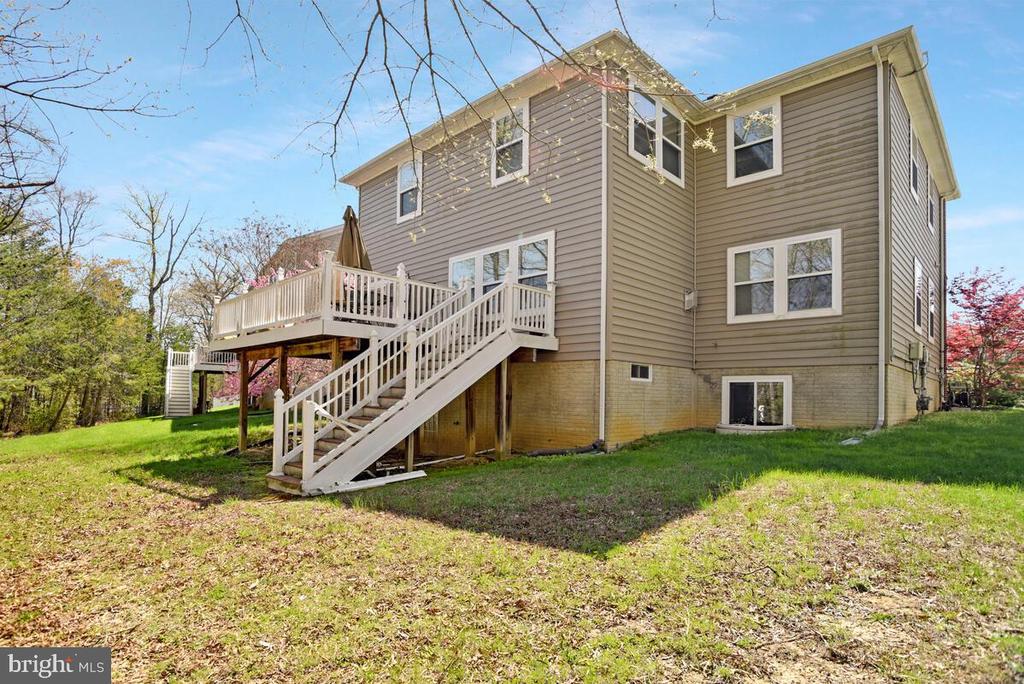 9792 ELMSHORN COURT