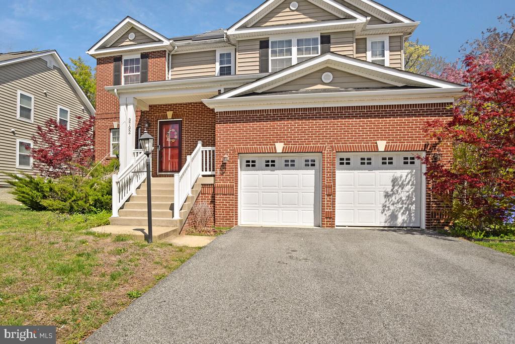 9792 ELMSHORN COURT