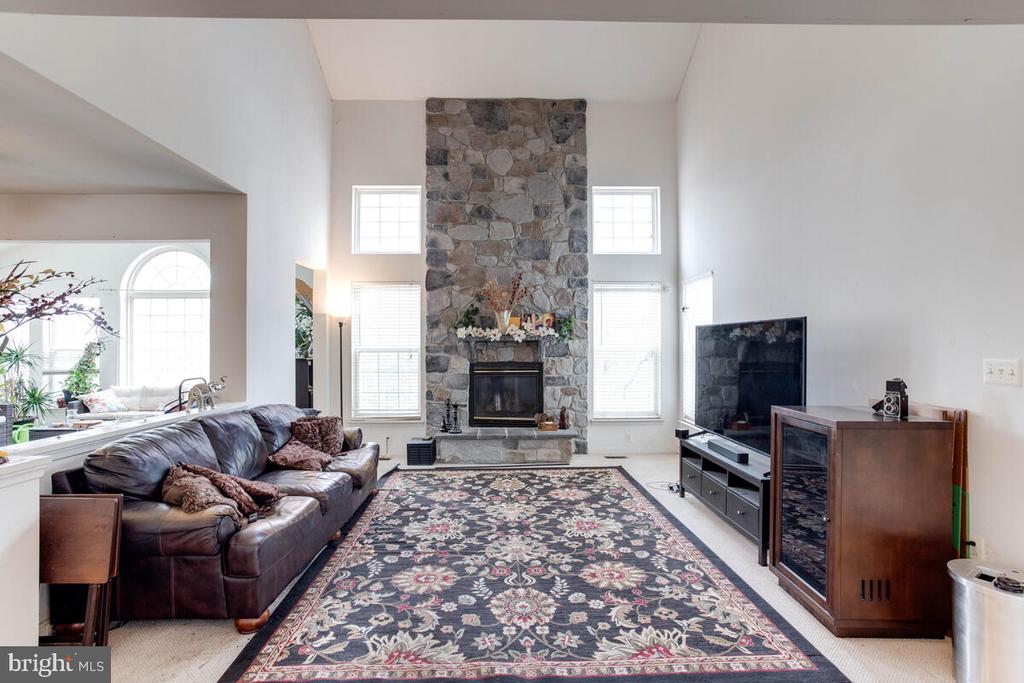 8014 OWENS WAY