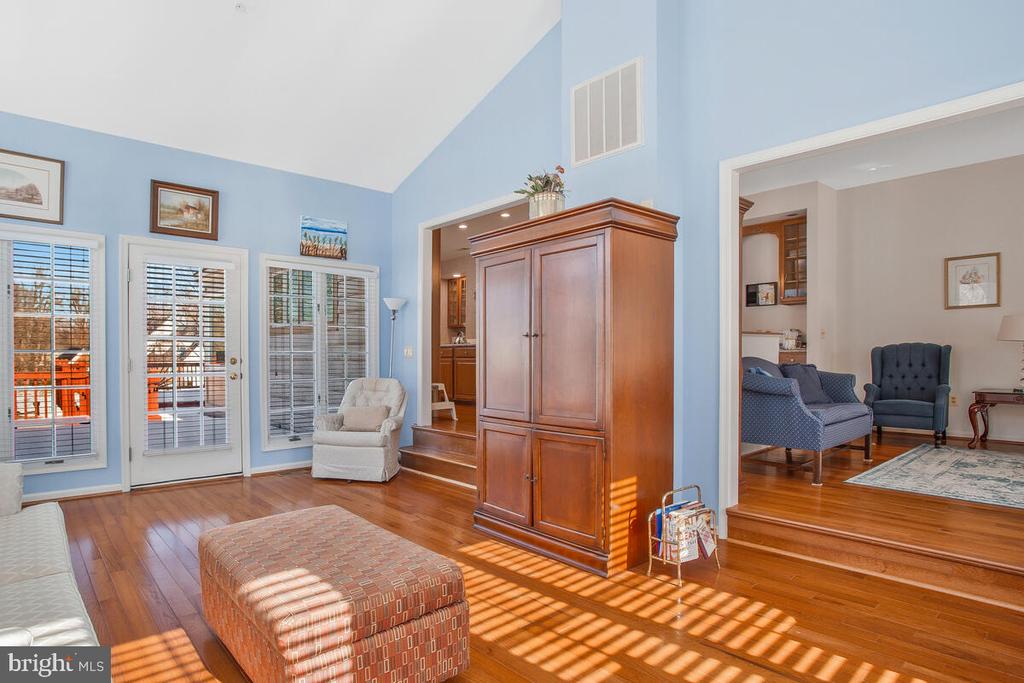 12108 WOODWIND LANE