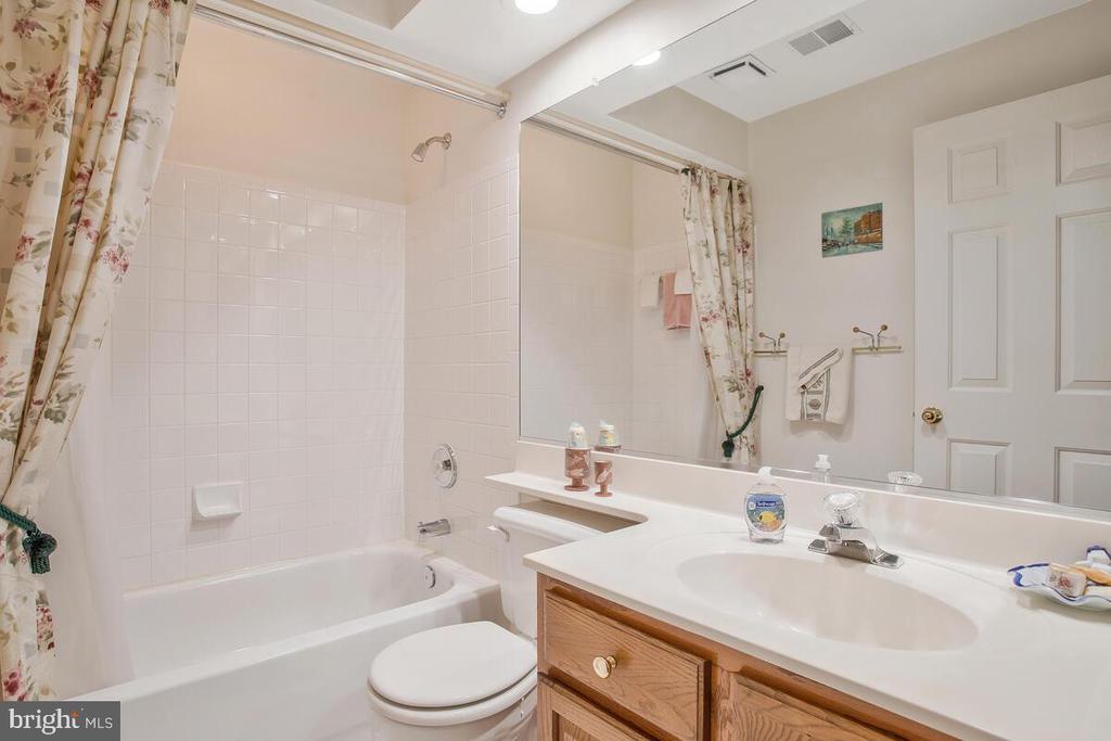 12108 WOODWIND LANE
