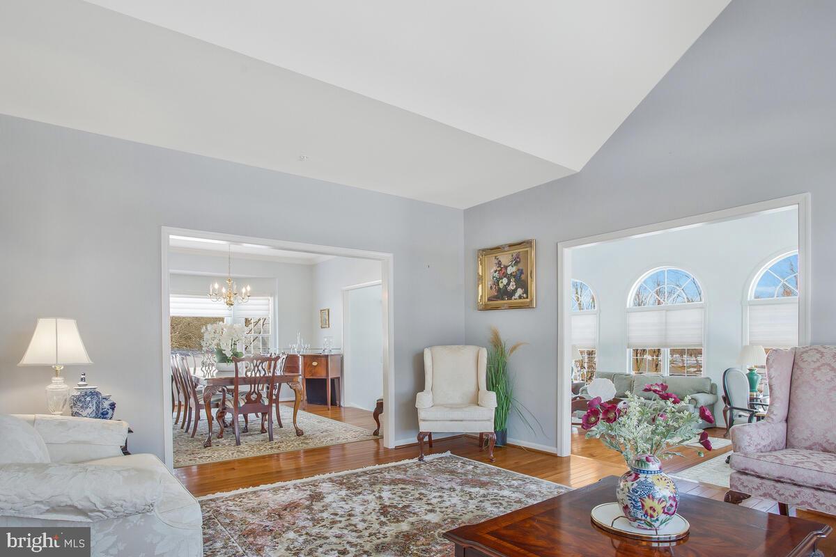 12108 WOODWIND LANE