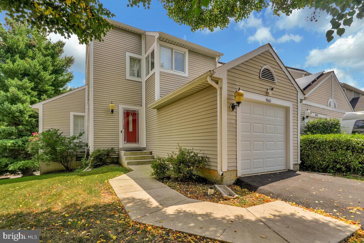 4660 WINTERBERRY LANE
