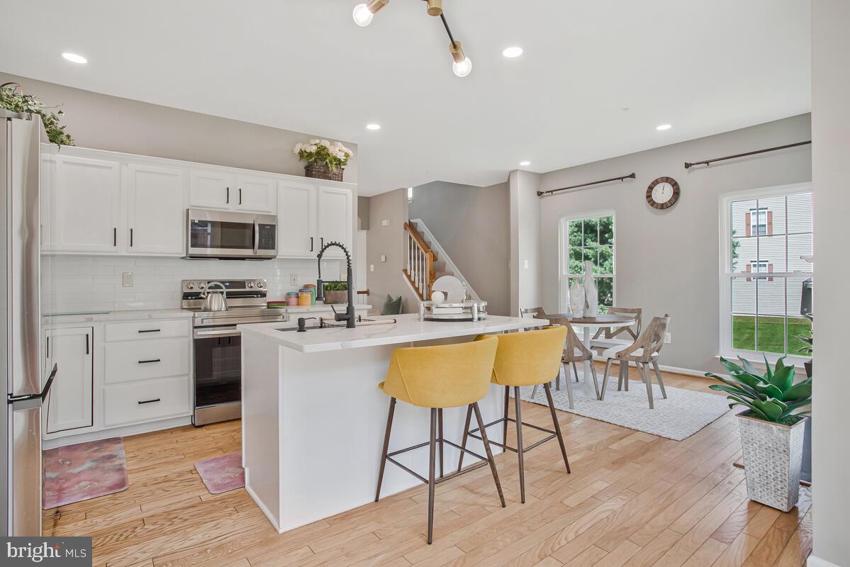 13700 MANED GOOSE LANE