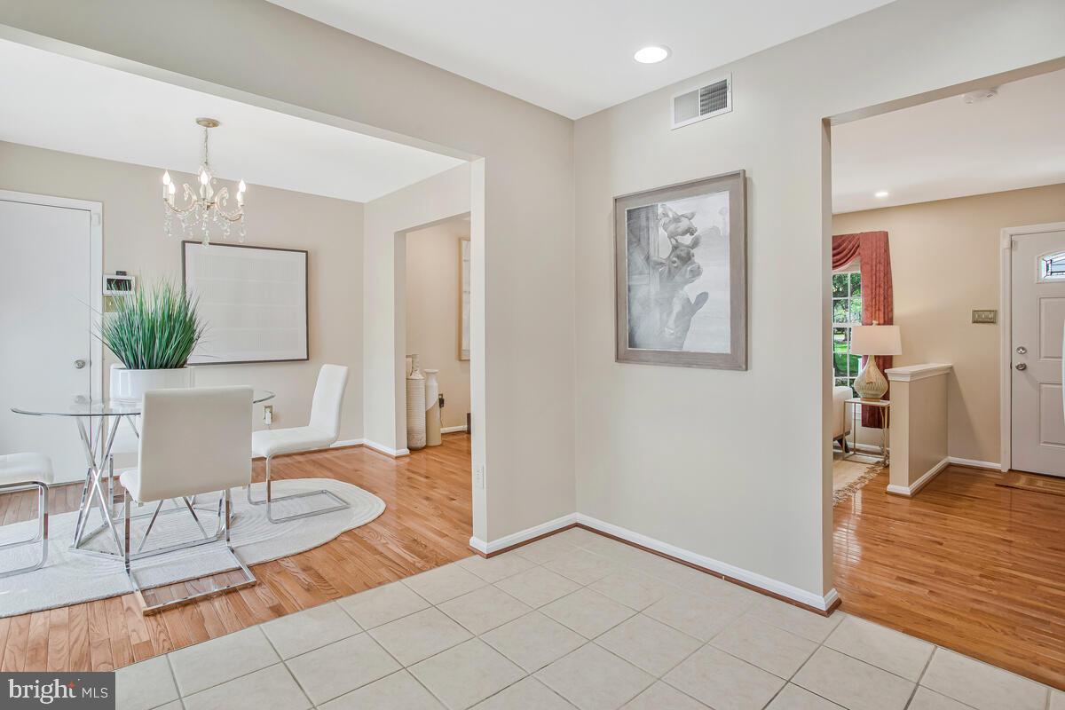 2543 ANN ARBOR LANE