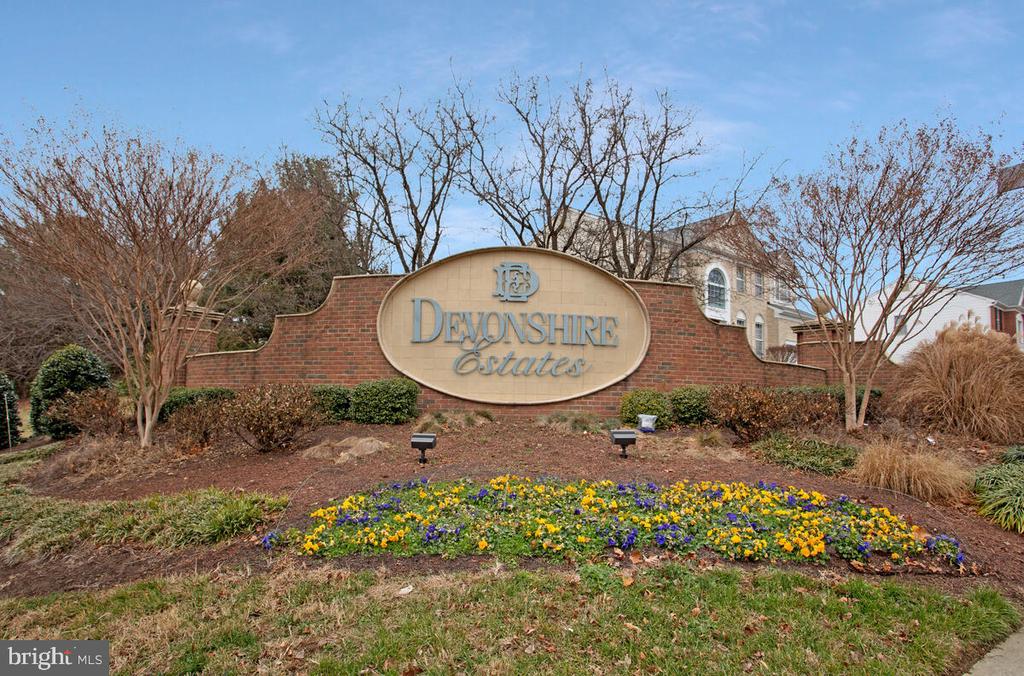 15208 DALEBROOKE DRIVE