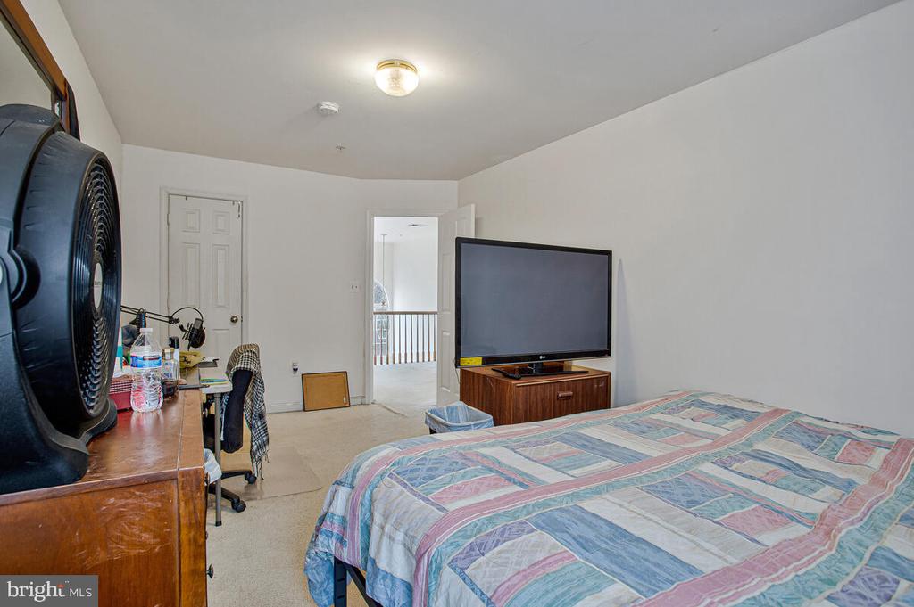 15208 DALEBROOKE DRIVE