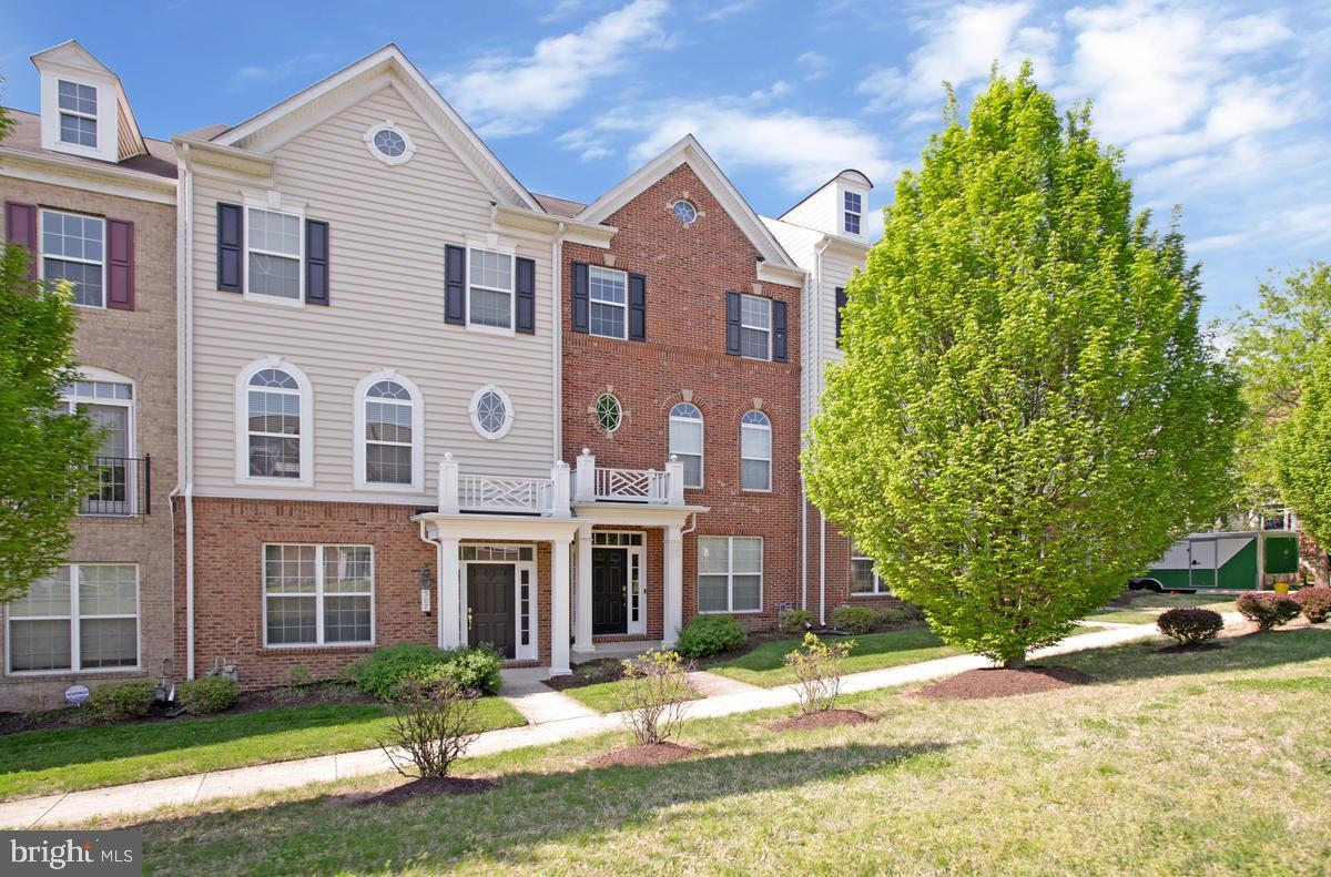 505 JURGENSEN PL
