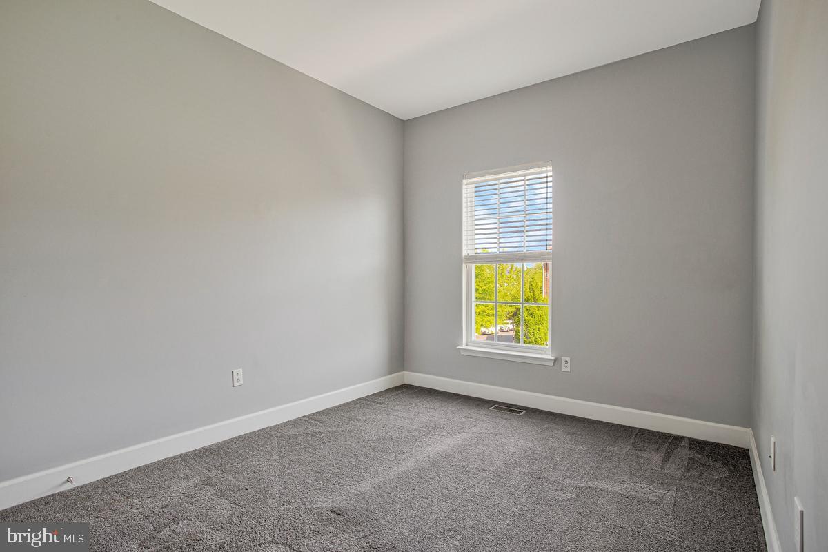 505 JURGENSEN PL