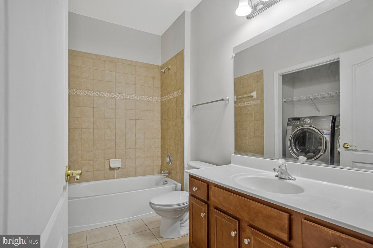 505 JURGENSEN PL