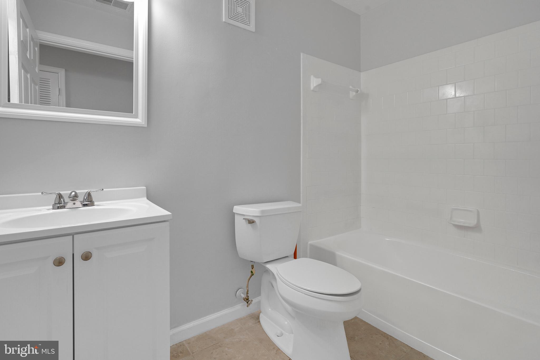 3708 EXCALIBUR COURT 102