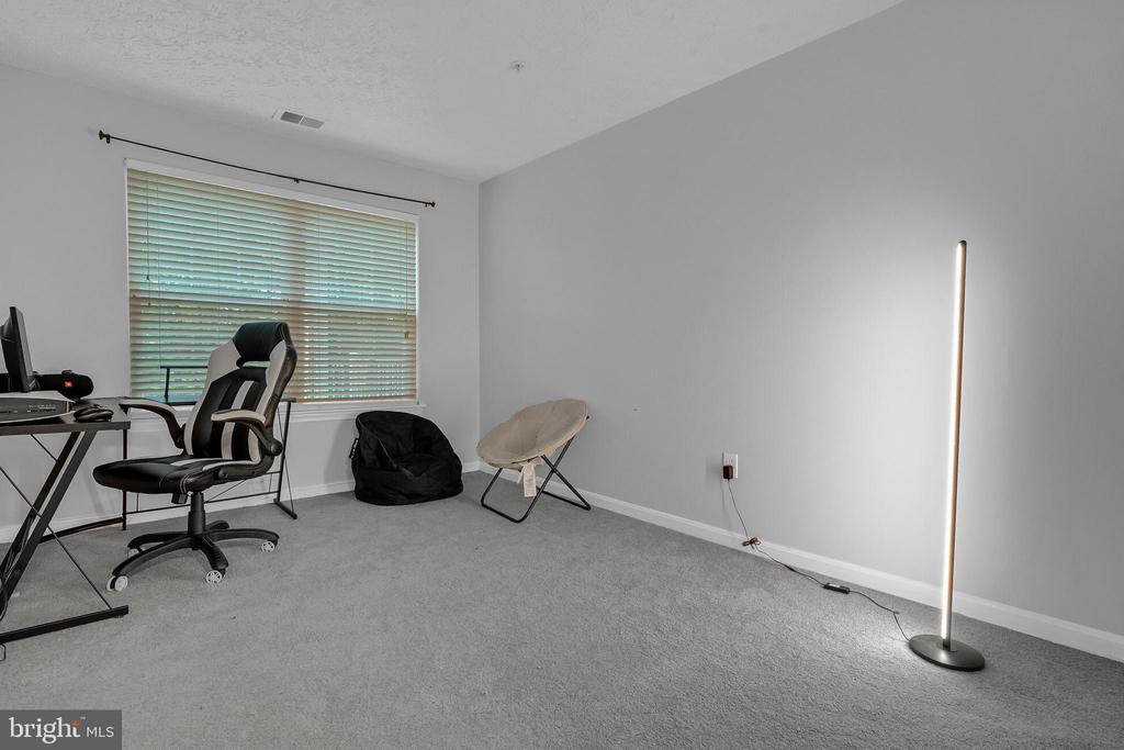 3708 EXCALIBUR COURT 102
