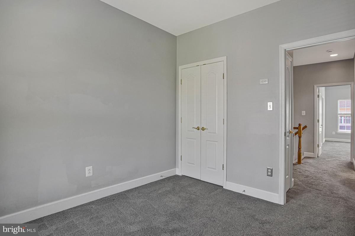 505 JURGENSEN PL