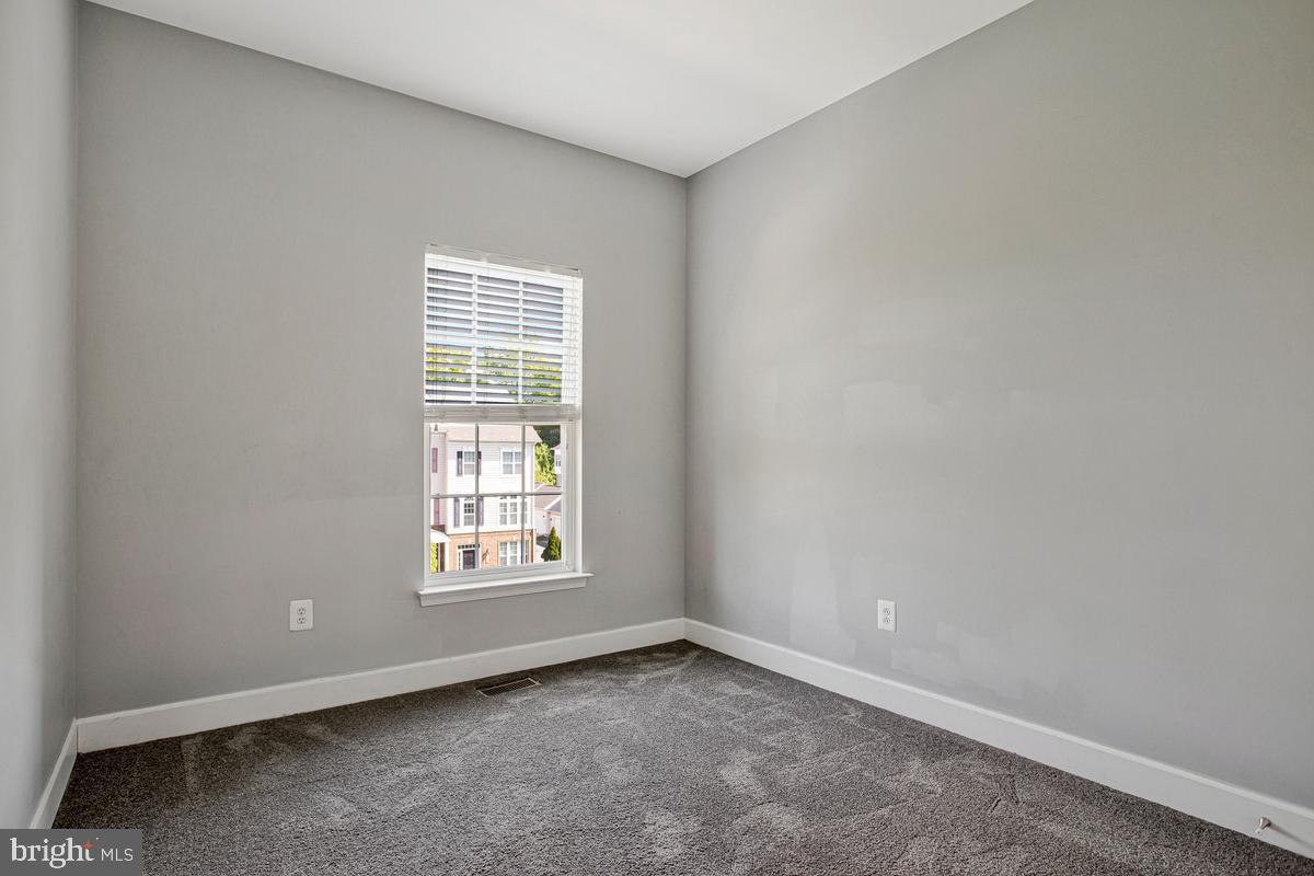 505 JURGENSEN PL