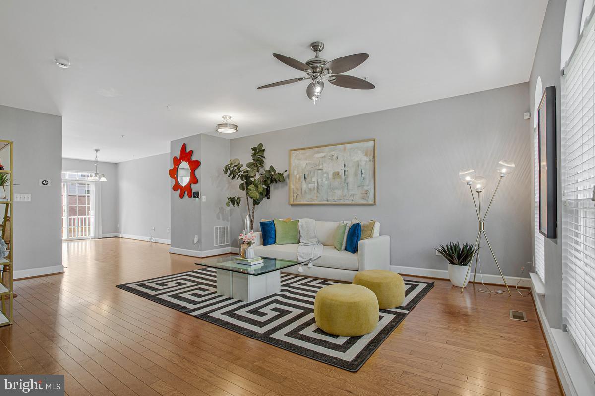 505 JURGENSEN PL