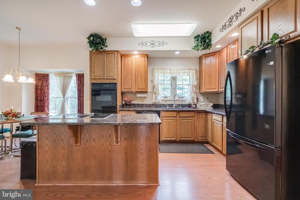 2001 CLEARWOOD DRIVE