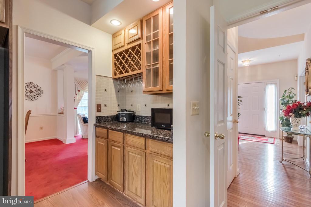 2001 CLEARWOOD DRIVE
