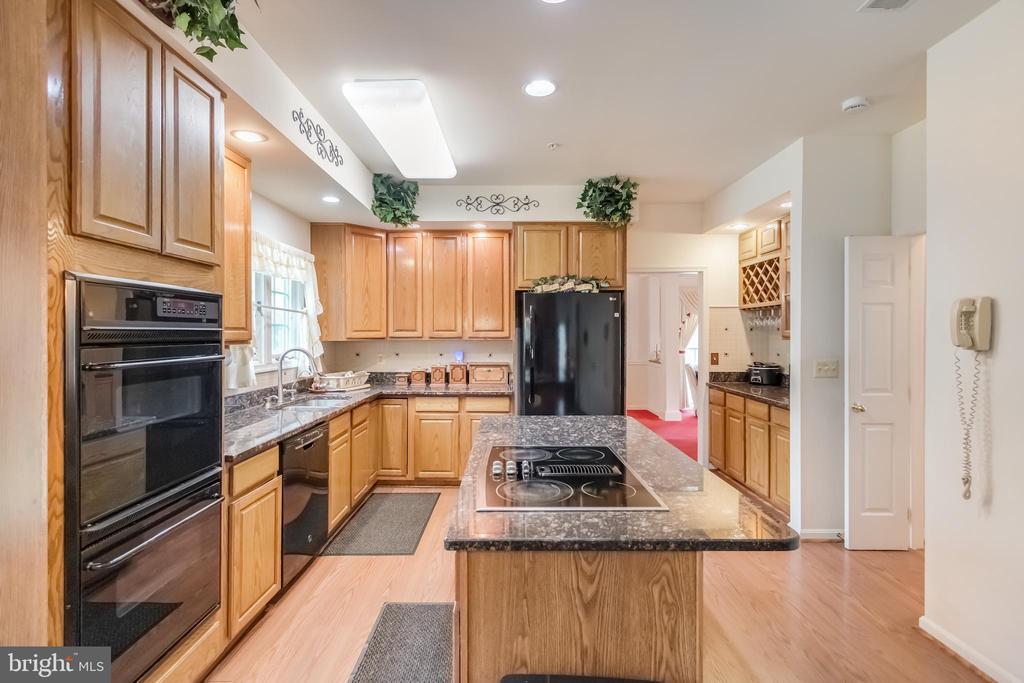 2001 CLEARWOOD DRIVE