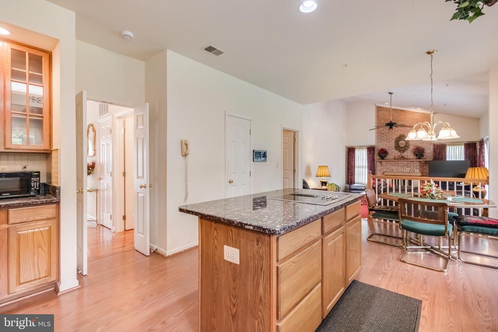 2001 CLEARWOOD DRIVE
