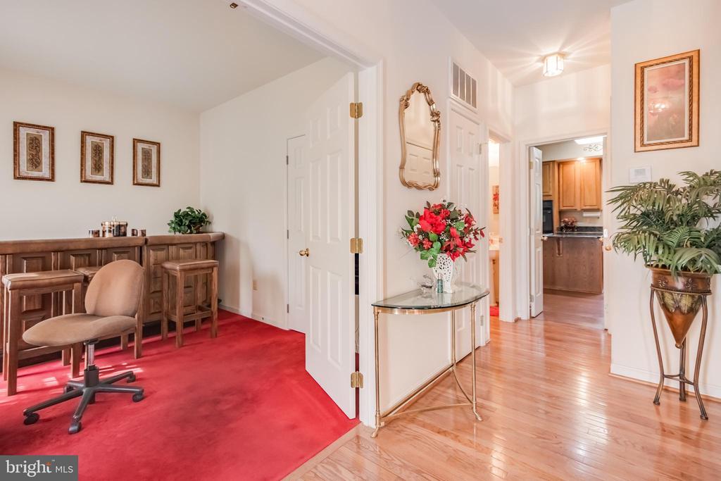 2001 CLEARWOOD DRIVE